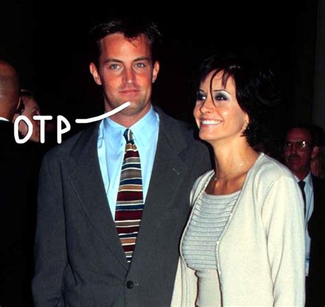 Matthew Perry Has 'Always Been In Love' With 'Friends' Costar Courteney ...