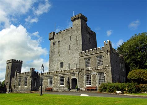 17 Top-Rated Tourist Attractions in Ireland | PlanetWare