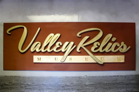 Covering Classic Cars : Valley Relics Museum's Grand Opening Party in Chatsworth