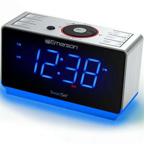 Emerson SmartSet Alarm Clock Radio with USB Charger, Nightlight, Bluetooth Speaker and Jumbo ...