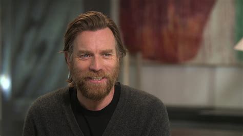 Watch Sunday Morning: Ewan McGregor on playing "Halston" - Full show on CBS