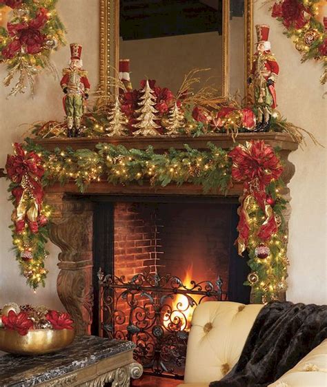 Nice 50 Elegant Christmas Mantel Decor Ideas https://roomadness.com ...