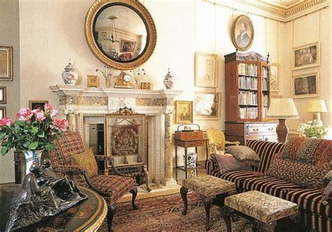 Inside Clarence House | Luke Honey | Decorative Antiques, Chess, Backgammon & Games in 2022 ...