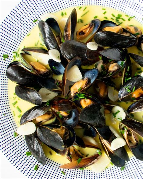 Mussels Recipe White Wine Garlic