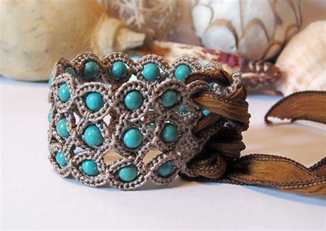 Bracelet Drawing ~ 10 Creative Crochet Bracelet Patterns | Dekorisori