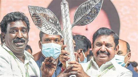 ECI approves ‘two-leaves’ symbol for Tamil Nadu's AIADMK - Hindustan Times