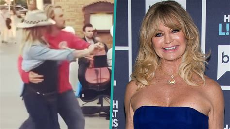 Goldie Hawn Spontaneously Dances To Street Performers With Stepson Boston Russell | Access