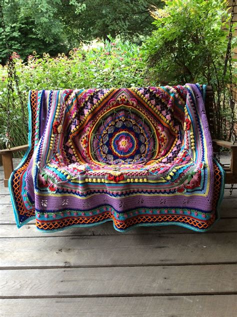 Sophie's Universe CAL pattern by Dedri Uys | Boho crochet patterns ...