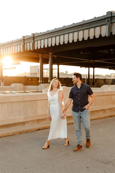 Union Station and Downtown Kansas City: Engagement Session Location ...