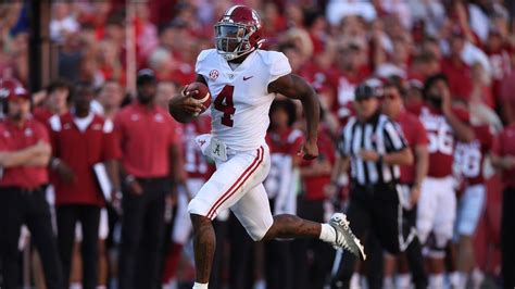 As Alabama QB derby begins, Jalen Milroe talks offseason