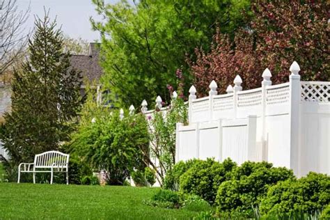 Top 10 Alternatives to Wood Fences: Pros and Cons