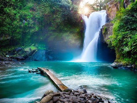 Tegenungan Waterfall | Mustseespots.com