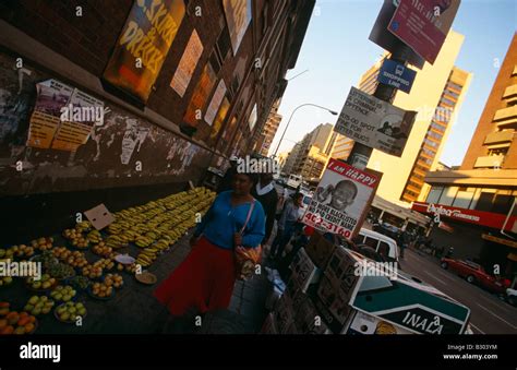 Street market in Johannesburg, South Africa Stock Photo - Alamy