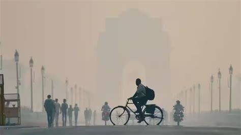 Delhi Pollution: NCR's Air Quality Remains 'Very Poor', AQI Over 400 in ...