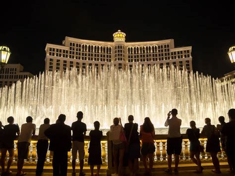 Bellagio Fountains | Attractions in The Strip, Las Vegas