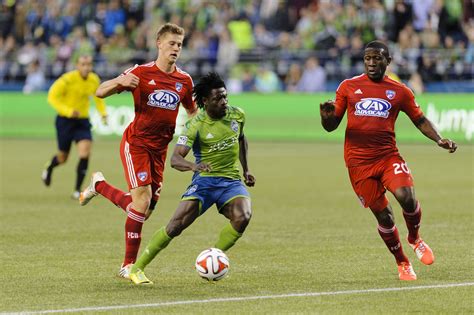 Martins producing for Sounders with his playmaking abilities as well as ...