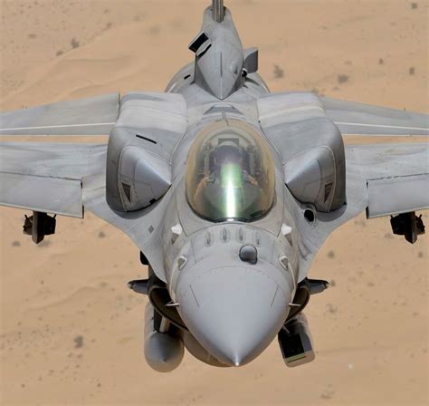 General Dynamics/Lockheed Martin F-16E Block 60 “Desert Falcon” Photo ...