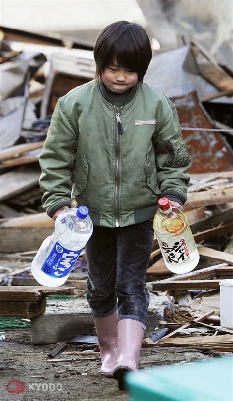 FEATURE: Japan tsunami survivors trying to return favor 10 yrs on