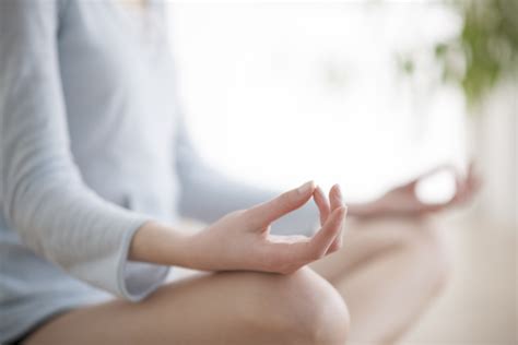 How to Improve Your Physical & Mental Health with Meditation