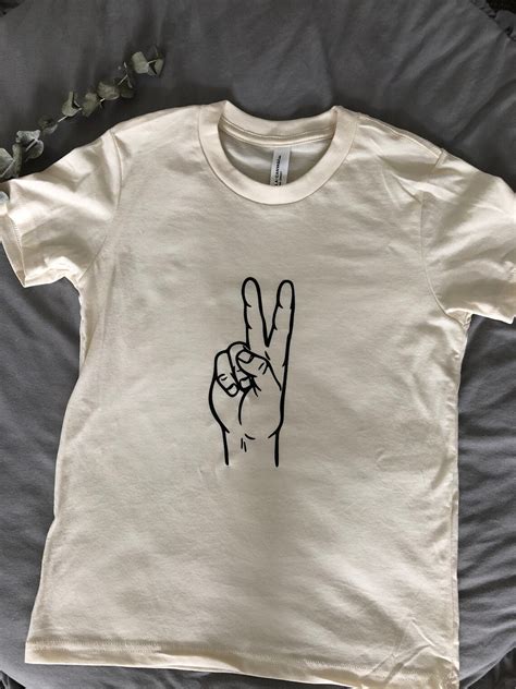 Peace Sign Screen-printed T-shirt Graphic Tee Toddler Tee - Etsy