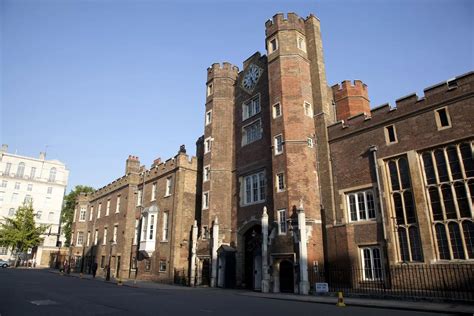 St James's Palace - Mirror Online