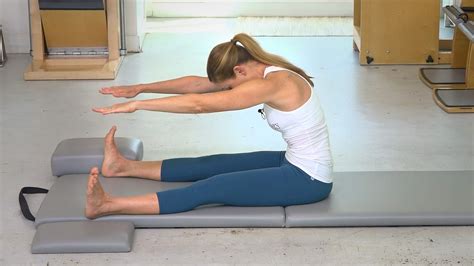 Tips for Spine Stretch Forward with Alisa Wyatt