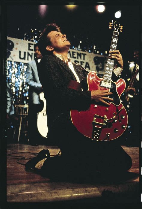 Marty McFly Guitar Wallpapers - Wallpaper Cave