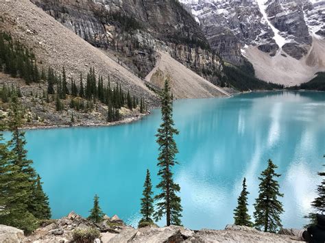 Moraine Lake, Banff National Park, Alberta, Canada : r/Outdoors