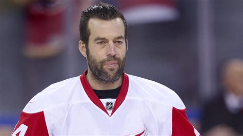 Todd Bertuzzi opens up about his mental breakdown and getting help