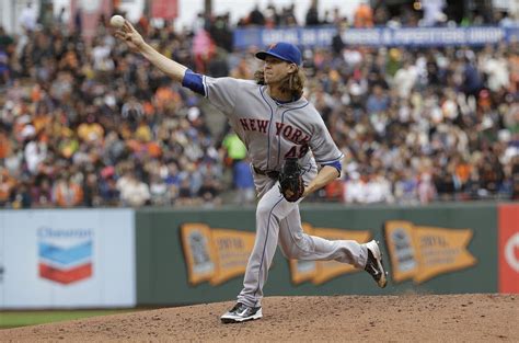 Jacob deGrom's strong pitching lifts Mets over Giants, 4-1 (Wednesday's ...