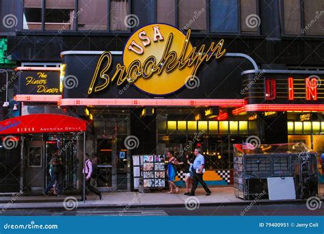 The Brooklyn Diner, Manhattan, NYC Editorial Photo - Image of neon ...