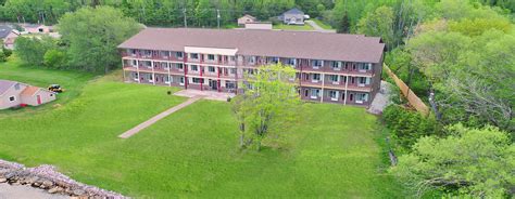 accommodation in munising mi - Macy Martens