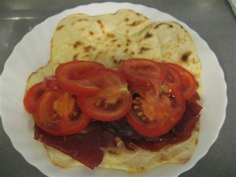 Piadina_Italian_Flatbread_Fillings - BrowsingRome