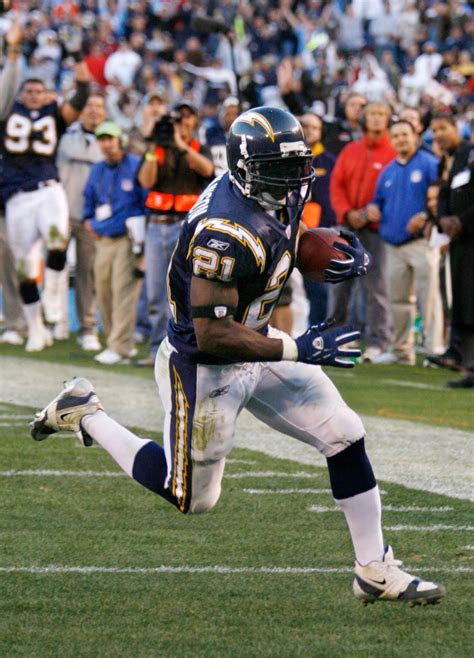 LaDainian Tomlinson loyal to Chargers, San Diego after relocation