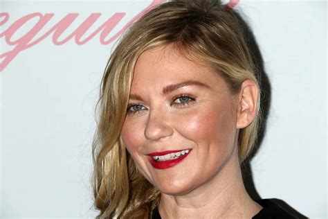 Kirsten Dunst revealed why she's never had her teeth "fixed ...