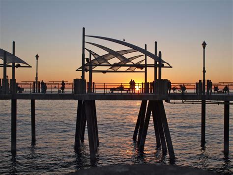 Redondo Beach Pier - Pier Fishing in California