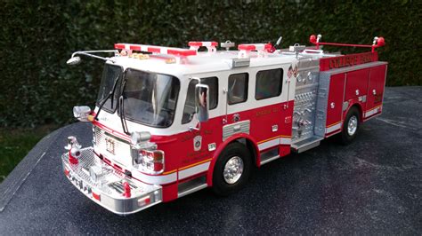 Fire Truck Model Kit - Engine 51 from the TV Show "Emergency!" in 1/25 ...