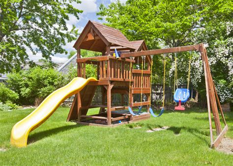 How to Build a Safe Backyard Play Area for the Kids | The Money Pit