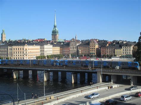 World Travel Images - Stockholm - Riddarholmen, Riddarholmskyrkan, Wrangleska palatset, skyline ...