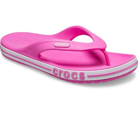 7 Best Crocs Flip-Flops for Women: Comfortable & Stylish Pairs – Footwear News