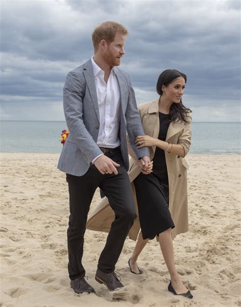 Meghan Markle Black Club Monaco Dress on the Beach 2018 | POPSUGAR ...