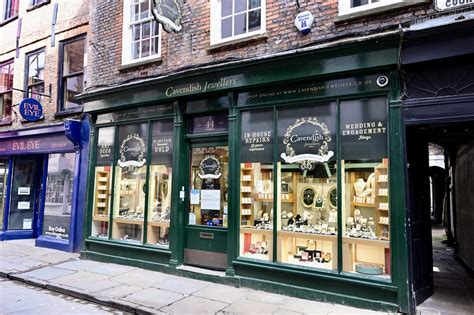 York vintage shopping guide – Vintage, antiques and secondhand shops