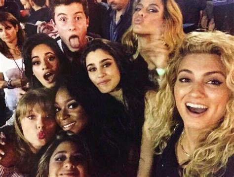 Taylor backstage with Fifth Harmony, Tori Kelly, and Shawn Mendes // 1989 Tour: SantaClara 08.14 ...