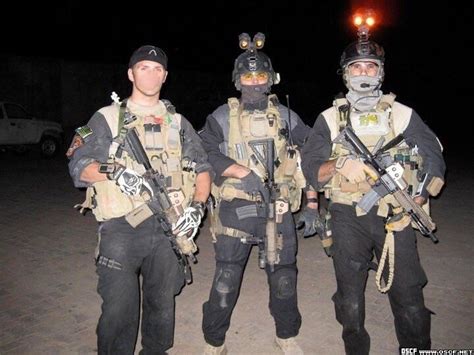 Delta Force operators disguised as Golden Division (Iraqi SOF) during ...