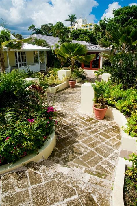 Island Inn Hotel Reviews - 3 Star All Inclusive - Barbados All Inclusive