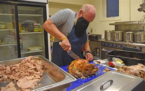 Legion serves up Thanksgiving dinner at its Friday Night Social - Bradford News