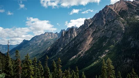 Cascade Mountains in Washington State [OC][6240x3510] : r/EarthPorn