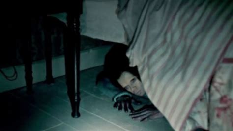 [GIVEAWAY] 10 TRUE Seriously Creepy Under The Bed Horror Stories ...