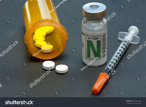 Nph Insulin Syringe Medication Control Diabetes Stock Photo 170922146 ...