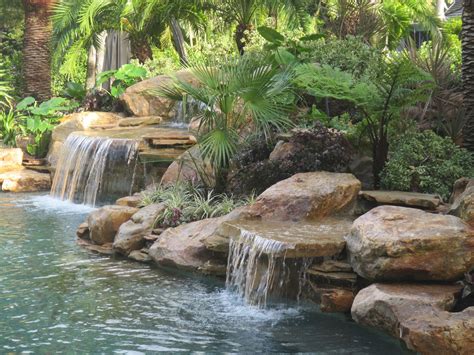 Pool Waterfalls | waterfallsinflorida.com